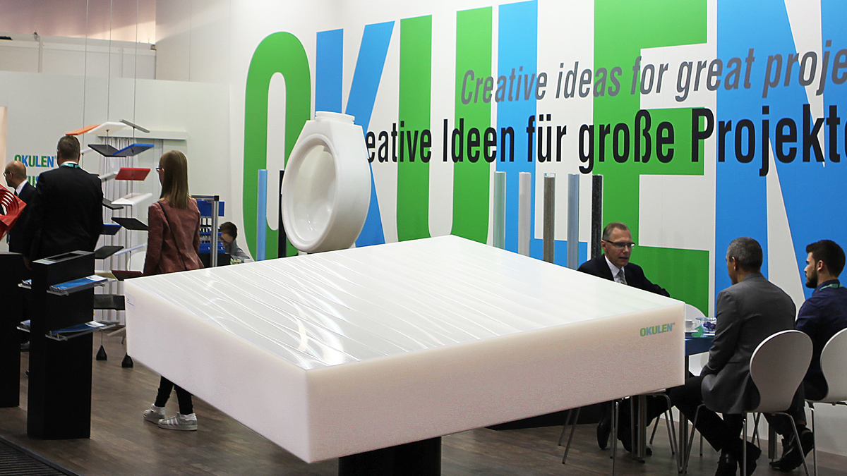 X und Y Design Okulen Messe